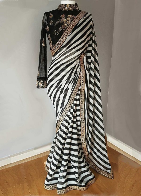 Grand Look Black & White Color Georgette With Digital Printed Saree