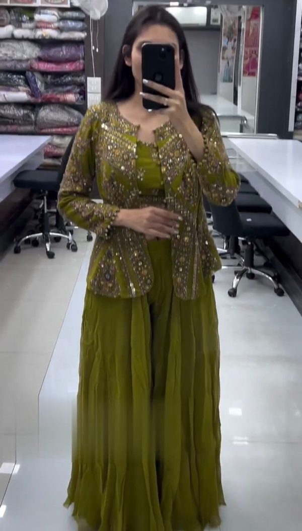 Beautiful Green Color Georgette Thread Sequence Salwar Suit
