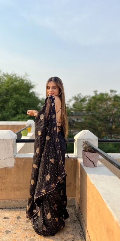JR 596 Black Color Georgette Sequence Lace border Work Saree Casual, Wedding, Festive, Events Expected Delivery 4-6 Working Days @1599/- | Bollywood Sarees, Creative Sarees, Designer Sarees, Embroidered Sarees, Ethnic Saree, Modern Digital sarees, Party Wear Sarees, Sarees