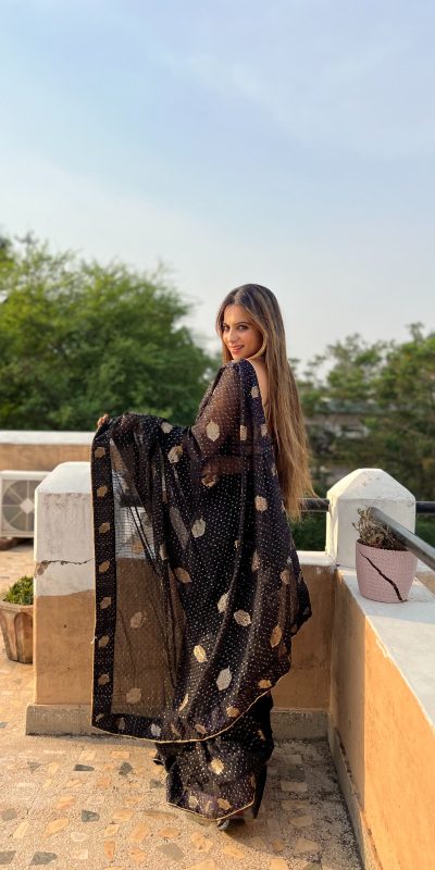 JR 596 Black Color Georgette Sequence Lace border Work Saree Casual, Wedding, Festive, Events Expected Delivery 4-6 Working Days @1599/- | Bollywood Sarees, Creative Sarees, Designer Sarees, Embroidered Sarees, Ethnic Saree, Modern Digital sarees, Party Wear Sarees, Sarees