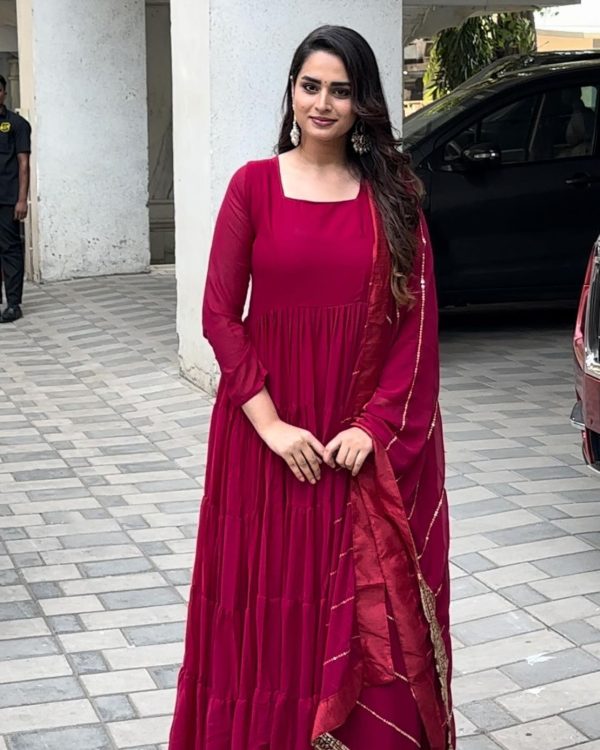 Sublime Pink Color Georgette Ruffle Style Dori Latkan Anarkali Suit