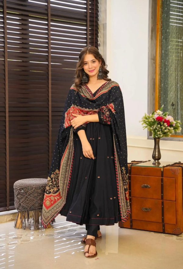 Grand Black Color Chinnon Silk Embroidery Work Salwar Suit