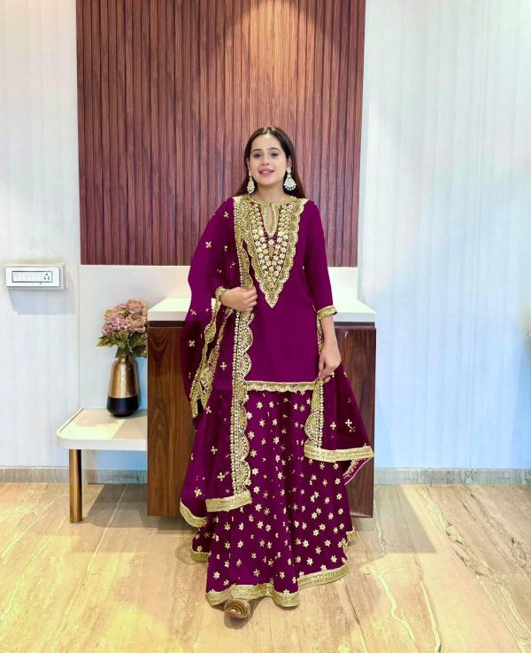Dazzling Purple Georgette Embroidery Mirror Work Salwar Suit