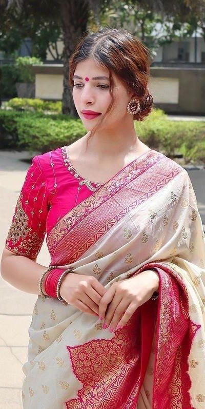 KP 4095 Half White Color Soft Lichi Silk Jacquard Work On All Over Saree Casual, Wedding, Festive, Events . Expected Delivery 4-6 Working Days @1499/- only | Bollywood Sarees, Creative Sarees, Designer Sarees, Embroidered Sarees, Ethnic Saree, Modern Digital sarees, Party Wear Sarees, Sarees
