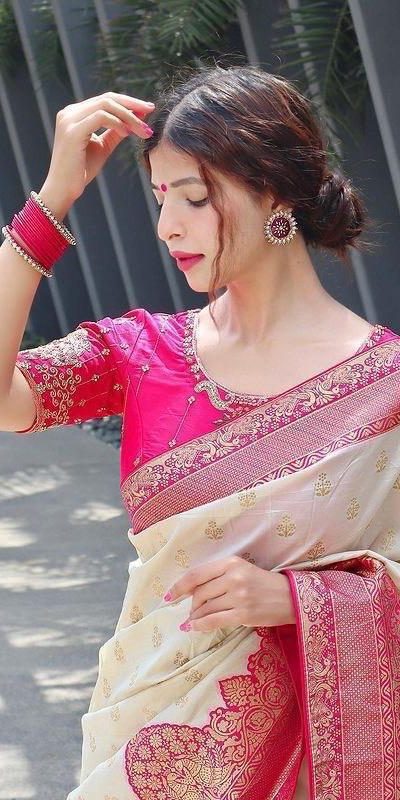 KP 4095 Half White Color Soft Lichi Silk Jacquard Work On All Over Saree Casual, Wedding, Festive, Events . Expected Delivery 4-6 Working Days @1499/- only | Bollywood Sarees, Creative Sarees, Designer Sarees, Embroidered Sarees, Ethnic Saree, Modern Digital sarees, Party Wear Sarees, Sarees