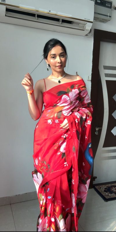 SC 227 Red Color Soft Organza Silk Ready To Wear Saree Casual, Wedding, Festive, Events . Expected Delivery 4-6 Working Days @1549/- only | Bollywood Sarees, Creative Sarees, Designer Sarees, Embroidered Sarees, Ethnic Saree, Modern Digital sarees, Party Wear Sarees, Sarees