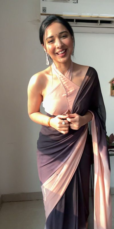 SC 225 Peach Black Color Soft Georgette Silk Ready To Wear Saree Casual, Wedding, Festive, Events . Expected Delivery 4-6 Working Days @1549/- only | Bollywood Sarees, Creative Sarees, Designer Sarees, Embroidered Sarees, Ethnic Saree, Modern Digital sarees, Party Wear Sarees, Sarees