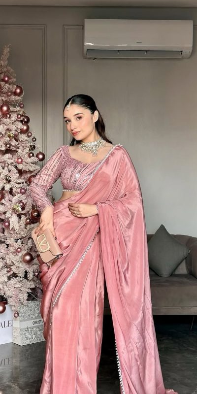 BE 335 Peach Color Crepe Silk With Kody Lace Work Saree Casual, Wedding, Festive, Events . Expected Delivery 4-6 Working Days @2099/- only | Bollywood Sarees, Creative Sarees, Designer Sarees, Embroidered Sarees, Ethnic Saree, Modern Digital sarees, Party Wear Sarees, Sarees