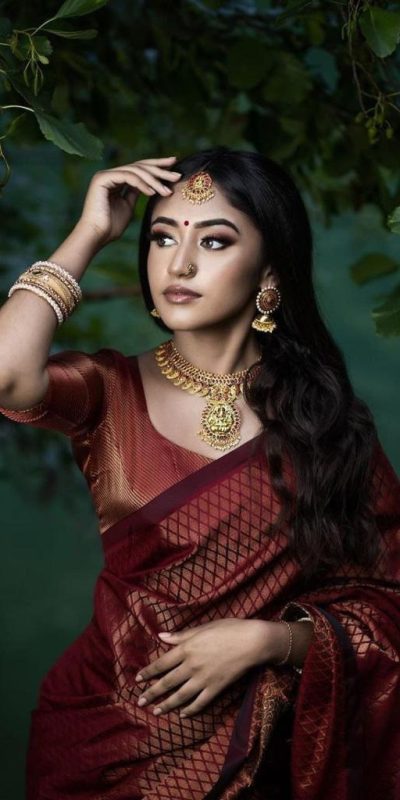 KP 5016 Maroon Color Soft Litchi Silk jacquard Work On All Over Saree Casual, Wedding, Festive, Events . Expected Delivery 4-6 Working Days @1399/- only | Bollywood Sarees, Creative Sarees, Designer Sarees, Embroidered Sarees, Ethnic Saree, Modern Digital sarees, Party Wear Sarees, Sarees