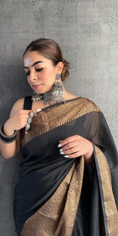 KP 3042 Black Color Soft Litchi Silk Jacquard Work Saree Casual, Wedding, Festive, Events . Expected Delivery 4-6 Working Days @1349/- only | Bollywood Sarees, Creative Sarees, Designer Sarees, Embroidered Sarees, Ethnic Saree, Modern Digital sarees, Party Wear Sarees, Sarees