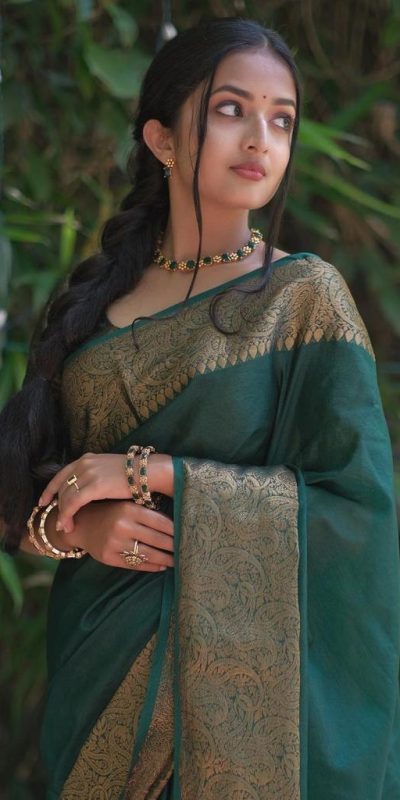 KP 3042 Green Color Soft Litchi Silk Jacquard Work Saree Casual, Wedding, Festive, Events . Expected Delivery 4-6 Working Days @1349/- only | Bollywood Sarees, Creative Sarees, Designer Sarees, Embroidered Sarees, Ethnic Saree, Modern Digital sarees, Party Wear Sarees, Sarees