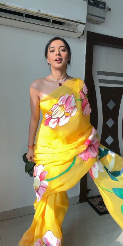 SC 228 Yellow Color Soft Organza Silk Ready To Wear Saree Casual, Wedding, Festive, Events . Expected Delivery 4-6 Working Days @1549/- only | Bollywood Sarees, Creative Sarees, Designer Sarees, Embroidered Sarees, Ethnic Saree, Modern Digital sarees, Party Wear Sarees, Sarees