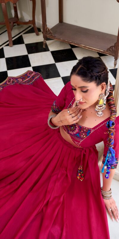 LNB 1243 Pink Color Tasar Silk Gamthi Print Embossed Gotta Patti Lace Lehenga Choli Festive Party Wedding, Events etc. Delivery 4-6 Working Days @2999/- | Bollywood Lehenga, Creative Lehenga, Designer Lehenga, Embroidered Lehenga, Lehenga, Party Wear Lehenga