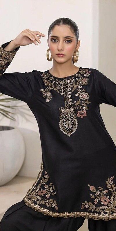 DC 107 Black Havy Natural Crep Salwar Suit Perfect for Wedding, Party, Cultural Events, Family Gatherings, Ethnic Day – . Affordable Price ₹1849. Deli | Designer Suits, Jump Suits, Casual Suits, Creative suits, Palazzo Suits, Party Wear Suits, Patiala Suits, Salwar suit, Straight Suits
