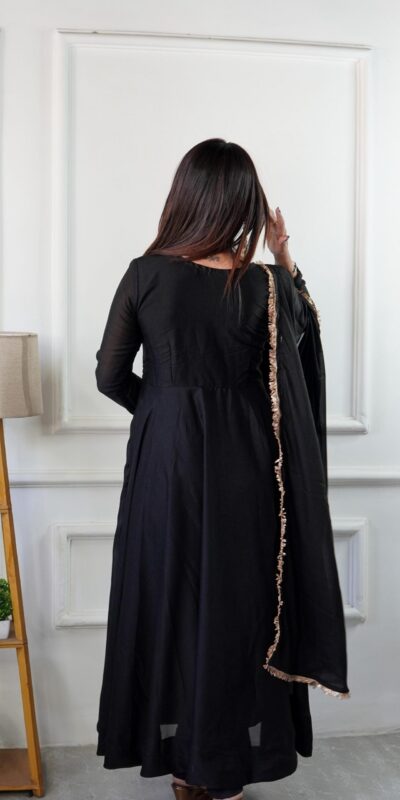 VLM 238 Black in Star Georgette. Lace Work Gown Wedding, Party, Festive, Events at ₹1999 only. Delivery 4-6 Working Days. Shop now. | Bollywood Gowns, Creative Gowns, Designer Gowns, Embroidered Gowns, Gowns, Party Wear Gowns