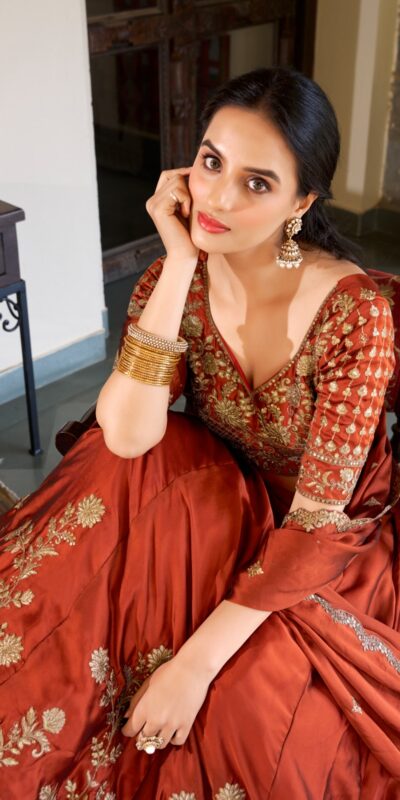 LNB 1427 Orange Rangoli Silk With Sequins Work & Embroidery Work Lehenga Choli. Exclusive Offer ₹3499. Delivery 4-6 Working Days. At 3499 | Bollywood Lehenga, Creative Lehenga, Designer Lehenga, Embroidered Lehenga, Lehenga, Party Wear Lehenga