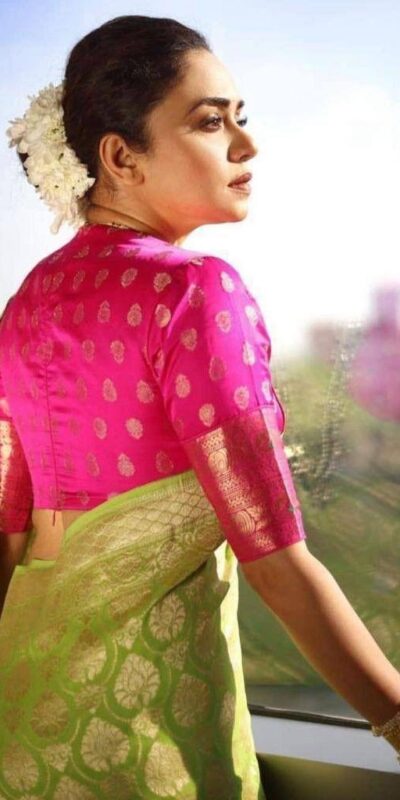 KP 5005 Parrot Green Soft Lichi Silk Cloth. Saree with Lace Border & Lace Work. Get it for ₹1399. Delivery 4-6 Working Days. Shop now. | Bollywood Sarees, Creative Sarees, Designer Sarees, Embroidered Sarees, Ethnic Saree, Modern Digital sarees, Party Wear Sarees, Sarees