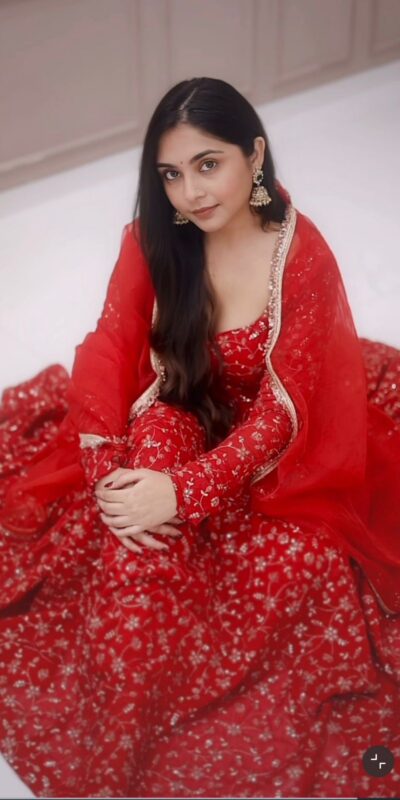 SSR 529 Red Georgette With Heavy Embroidery Sequence Work With Fancy Latkan with Embroidery Work Gown. Introductory Price ₹2149. Delivery 4-6 | Bollywood Gowns, Creative Gowns, Designer Gowns, Embroidered Gowns, Gowns, Party Wear Gowns