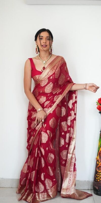 KP 5039 Red Perfect for Soft Lilan Slab Attractive Charm full Saree Wedding, Party, Onam, Engagement, Festival Celebrations . Exclusive Offer ₹1449. | Bollywood Sarees, Creative Sarees, Designer Sarees, Embroidered Sarees, Ethnic Saree, Modern Digital sarees, Party Wear Sarees, Sarees