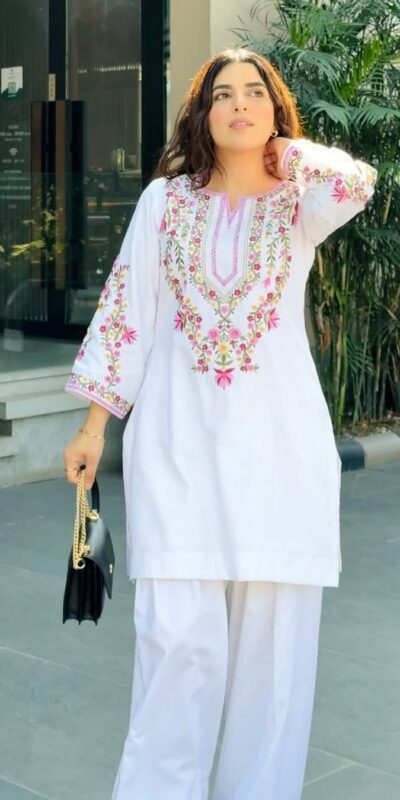 SRK 5272 White Natural Crep Silk with Embroidery Work Salwar Suit . Affordable Price ₹1799. Delivery 4-6 Working Days. Shop now. | Designer Suits, Jump Suits, Casual Suits, Creative suits, Palazzo Suits, Party Wear Suits, Patiala Suits, Salwar suit, Straight Suits