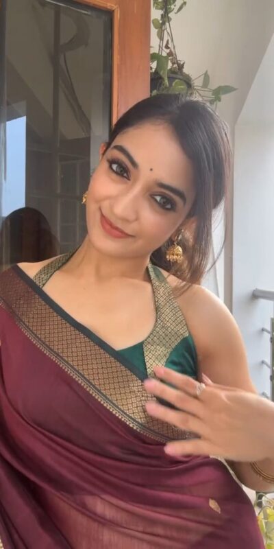 KP 6059 Maroon Soft Lichi Silk Saree with Lace Border & Lace Work. Affordable Price ₹1449. Delivery 4-6 Working Days. Shop now. | Bollywood Sarees, Creative Sarees, Designer Sarees, Embroidered Sarees, Ethnic Saree, Modern Digital sarees, Party Wear Sarees, Sarees
