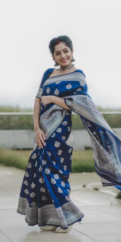 KPR 095 Navy Blue Soft Lichi Silk Saree with Lace Border & Lace Work. Affordable Price ₹1399. Delivery 4-6 Working Days. Shop now. | Bollywood Sarees, Creative Sarees, Designer Sarees, Embroidered Sarees, Ethnic Saree, Modern Digital sarees, Party Wear Sarees, Sarees
