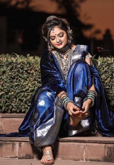 KPR 095 Navy Blue Soft Lichi Silk Saree with Lace Border & Lace Work. Affordable Price ₹1399. Delivery 4-6 Working Days. Shop now. | Bollywood Sarees, Creative Sarees, Designer Sarees, Embroidered Sarees, Ethnic Saree, Modern Digital sarees, Party Wear Sarees, Sarees