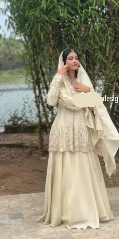 VLM 309 Off White Chinon Silk Salwar Suit with Embroidery Work & Lace Work. Get it for ₹2399. Delivery 4-6 Working Days. Shop now. | Designer Suits, Jump Suits, Tops & Bottoms, Track Suits, Trendy Wear, Casual Suits, Creative suits, Palazzo Suits, Party Wear Suits, Patiala Suits, Salwar suit, Straight Suits