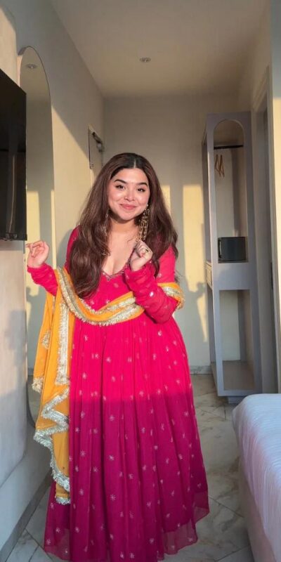 SRK 5313 Pink in Faux Georgette Embroidery Work Salwar Suit . Available at ₹2099 only. Delivery 4-6 Working Days. Shop now. | Jump Suits, Casual Suits, Creative suits, Designer Suits, Palazzo Suits, Party Wear Suits, Patiala Suits, Salwar suit, Straight Suits