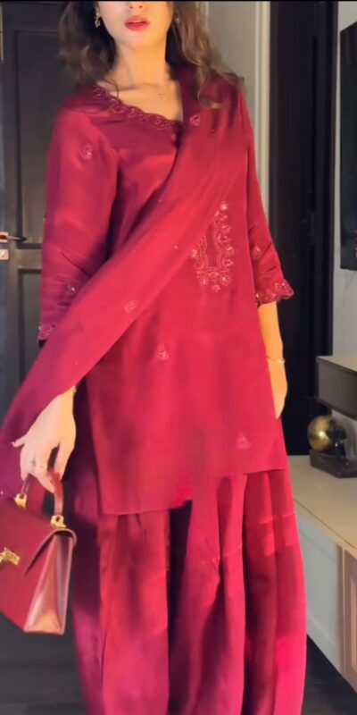 TC 5868 Red Chinon silk Salwar Suit. Perfect for Wedding, Party, Bridal Wear, Makar Sankranti, Karwa Chauth – R Affordable Price ₹1949. Delivery 4-6 Wor | Designer Suits, Jump Suits, Tops & Bottoms, Track Suits, Trendy Wear, Casual Suits, Creative suits, Palazzo Suits, Party Wear Suits, Patiala Suits, Salwar suit, Straight Suits