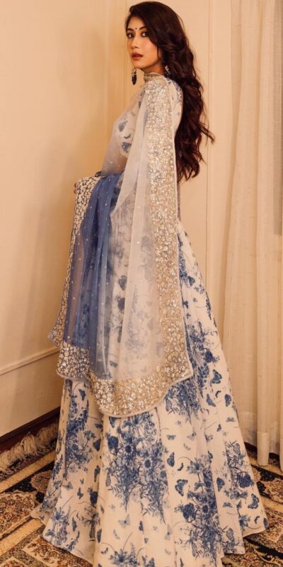 KT 273 Blue Georgette Lehenga Choli with Thread Embroidery & Embroidery Work. Affordable Price ₹1924. Delivery 4-6 Working Days. Shop now. | Bollywood Lehenga, Creative Lehenga, Designer Lehenga, Embroidered Lehenga, Lehenga, Party Wear Lehenga
