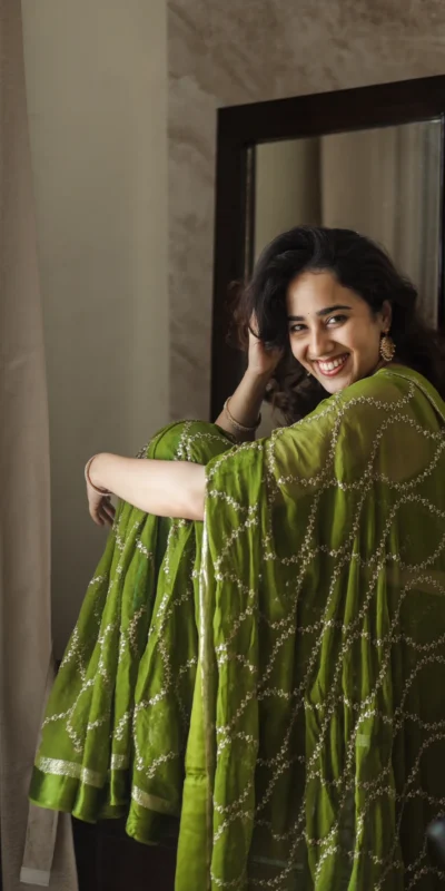 MS 505 Green Viscose Satin Saree with Sequins Work & Embroidery Work. Special Price ₹1599. Delivery 4-6 Working Days. Shop now. | Bollywood Sarees, Creative Sarees, Designer Sarees, Embroidered Sarees, Ethnic Saree, Modern Digital sarees, Party Wear Sarees, Sarees