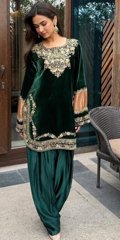RTC 5948 Green Viscose velvet Salwar Suit Perfect for Wedding, Party, Ganesh Chaturthi, Mehendi, Traditional Day – Best Price ₹2049. Delivery 4-6 Wor | Jump Suits, Straight Suits, Casual Suits, Creative suits, Designer Suits, Palazzo Suits, Party Wear Suits, Patiala Suits, Salwar suit