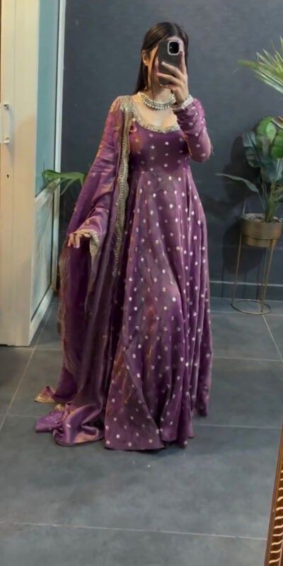 KD 1565 Lavender Fendy Silk Gown. Perfect for Wedding, Party, Reception, Temple Visit, Cultural Events – Festive Deal ₹2099. Delivery 4-6 Working | Bollywood Gowns, Creative Gowns, Designer Gowns, Embroidered Gowns, Gowns, Party Wear Gowns