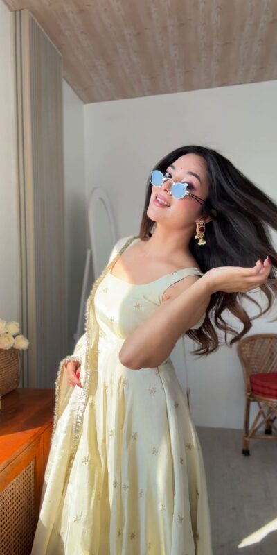 SRK 5325 Off White in Cosmos Embroidery Work & Lace Work Salwar Suit Gold. Available at ₹2099 only. Delivery 4-6 Working Days. Shop now. | Jump Suits, Straight Suits, Casual Suits, Creative suits, Designer Suits, Palazzo Suits, Party Wear Suits, Patiala Suits, Salwar suit