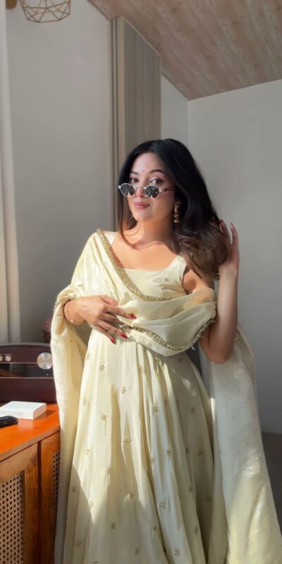 SRK 5325 Off White in Cosmos Embroidery Work & Lace Work Salwar Suit Gold. Available at ₹2099 only. Delivery 4-6 Working Days. Shop now. | Jump Suits, Straight Suits, Casual Suits, Creative suits, Designer Suits, Palazzo Suits, Party Wear Suits, Patiala Suits, Salwar suit