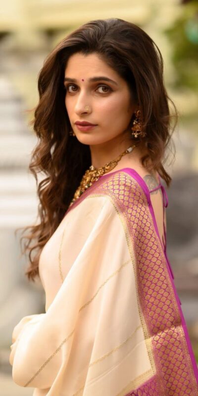 KPR 235 Off White Soft Lichi Silk Saree Perfect for Wedding, Party, Raksha Bandhan, Sangeet, Eid – . Get it for ₹1449. Delivery 4-6 Working Days. | Bollywood Sarees, Creative Sarees, Designer Sarees, Embroidered Sarees, Ethnic Saree, Modern Digital sarees, Party Wear Sarees, Sarees