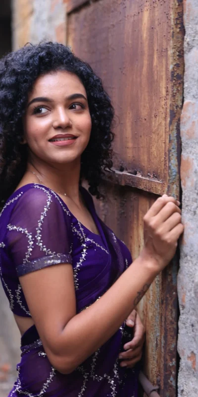 MS 505 Purple Viscose Satin Saree with Sequins Work & Embroidery Work. Special Price ₹1599. Delivery 4-6 Working Days. Shop now. | Bollywood Sarees, Creative Sarees, Designer Sarees, Embroidered Sarees, Ethnic Saree, Modern Digital sarees, Party Wear Sarees, Sarees