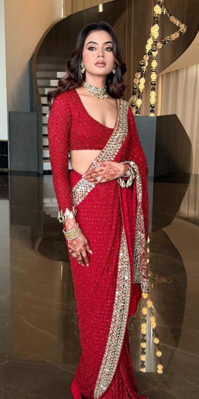 BD 1811 Red in Faux Georgette Mirror Work & Embroidery Work Saree . Exclusive Offer ₹2049. Delivery 4-6 Working Days. Shop now. | Bollywood Sarees, Creative Sarees, Designer Sarees, Embroidered Sarees, Ethnic Saree, Modern Digital sarees, Party Wear Sarees, Sarees