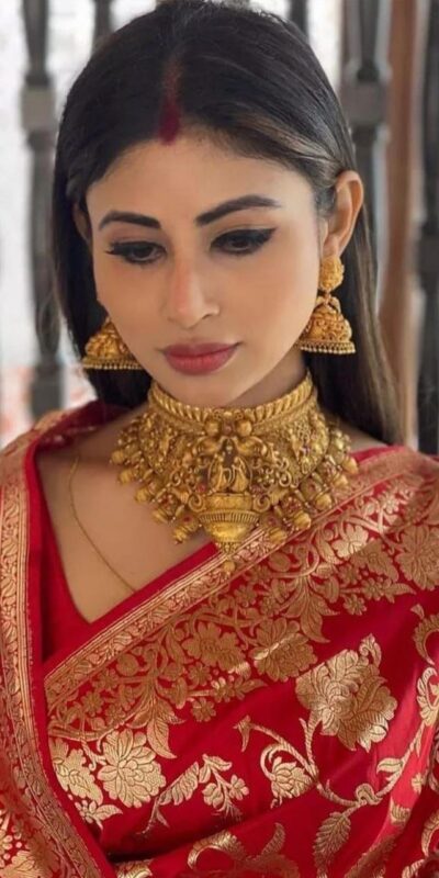KPR 115 Red Color Soft Lichi Silk Saree with Lace Border & Lace Work. Best Price ₹1399. Delivery 4-6 Working Days. Shop now. | Bollywood Sarees, Creative Sarees, Designer Sarees, Embroidered Sarees, Ethnic Saree, Modern Digital sarees, Party Wear Sarees, Sarees