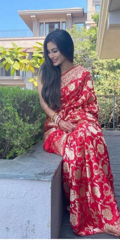 KPR 115 Red Color Soft Lichi Silk Saree with Lace Border & Lace Work. Best Price ₹1399. Delivery 4-6 Working Days. Shop now. | Bollywood Sarees, Creative Sarees, Designer Sarees, Embroidered Sarees, Ethnic Saree, Modern Digital sarees, Party Wear Sarees, Sarees