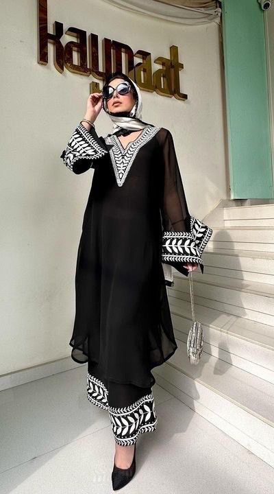 ST 147 Black Color Faux Georgette Salwar Suit with Embroidery Work. Best Price ₹1849. Delivery 4-6 Working Days. Shop now. | Jump Suits, Straight Suits, Casual Suits, Creative suits, Designer Suits, Palazzo Suits, Party Wear Suits, Patiala Suits, Salwar suit