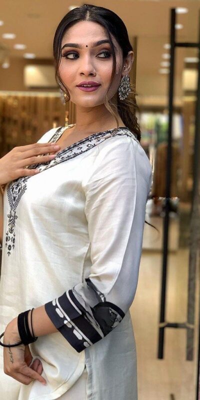 DC G20 White in Maslin Digital Print Salwar Suit . Wedding, Party, Festive, Events, Introductory Price ₹1549. Delivery 4-6 Working Days. Shop now. | Jump Suits, Straight Suits, Casual Suits, Creative suits, Designer Suits, Palazzo Suits, Party Wear Suits, Patiala Suits, Salwar suit