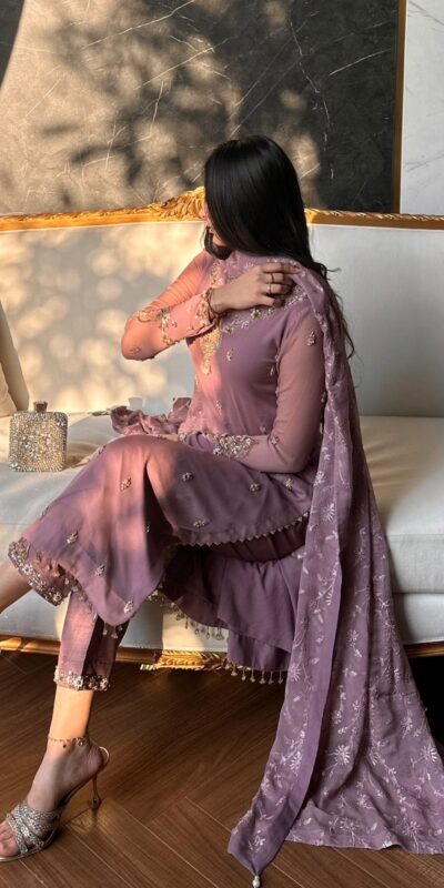 SRK 5328 Onion Color Dual Tone Star Georgette Salwar Suit with Embroidery Work. Affordable Price ₹1949. Delivery 4-6 Working Days. Shop now. | Jump Suits, Straight Suits, Casual Suits, Creative suits, Designer Suits, Palazzo Suits, Party Wear Suits, Patiala Suits, Salwar suit