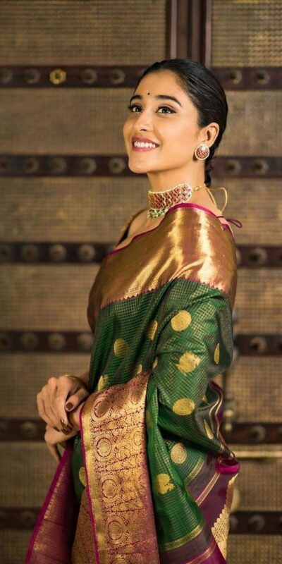 KPR 030 Green Color Soft Lichi Silk Saree with Lace Border & Lace Work. Best Price ₹1499. Delivery 4-6 Working Days. Shop now. | Bollywood Sarees, Creative Sarees, Designer Sarees, Embroidered Sarees, Ethnic Saree, Modern Digital sarees, Party Wear Sarees, Sarees