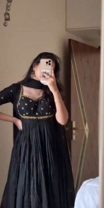 RTC 6024 Black Color Vichitra Silk Thread Sequence Work Gown . Exclusive Offer ₹1999. Delivery 4-6 Working Days. Shop now. | Bollywood Gowns, Creative Gowns, Designer Gowns, Embroidered Gowns, Gowns, Party Wear Gowns