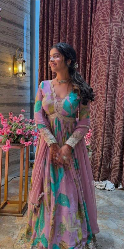 Perfect for Wedding, Party, Durga Puja, Diwali, Anniversary – ZB 5054 Pink Pink Fox Georgette Gown. Now at just ₹2149. Delivery 4-6 Working Days. Shop now. | Bollywood Gowns, Creative Gowns, Designer Gowns, Embroidered Gowns, Gowns, Party Wear Gowns