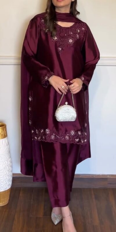 KD 1623 Wine American Silk Salwar Suit Perfect for Wedding, Party, Onam, Family Gatherings, Baisakhi – . Affordable Price ₹1999. Delivery 4-6 Working Days | Jump Suits, Straight Suits, Casual Suits, Creative suits, Designer Suits, Palazzo Suits, Party Wear Suits, Patiala Suits, Salwar suit