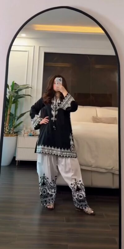 JF 044 Black Black Natural Crep Silk Salwar Suit with Embroidery Work & Digital Print. Now at just ₹2099. Delivery 4-6 Working Days. Shop now. | Jump Suits, Straight Suits, Casual Suits, Creative suits, Designer Suits, Palazzo Suits, Party Wear Suits, Patiala Suits, Salwar suit