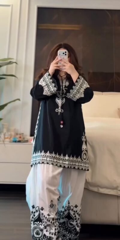 JF 044 Black Black Natural Crep Silk Salwar Suit with Embroidery Work & Digital Print. Now at just ₹2099. Delivery 4-6 Working Days. Shop now. | Jump Suits, Straight Suits, Casual Suits, Creative suits, Designer Suits, Palazzo Suits, Party Wear Suits, Patiala Suits, Salwar suit